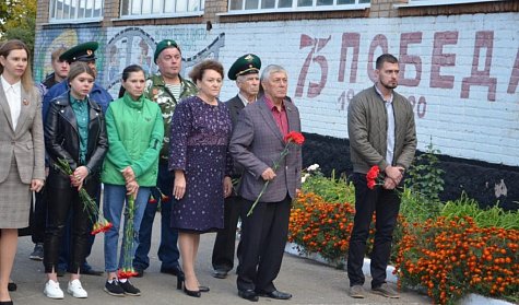 В Сорочинске установили памятные доски героям СВО